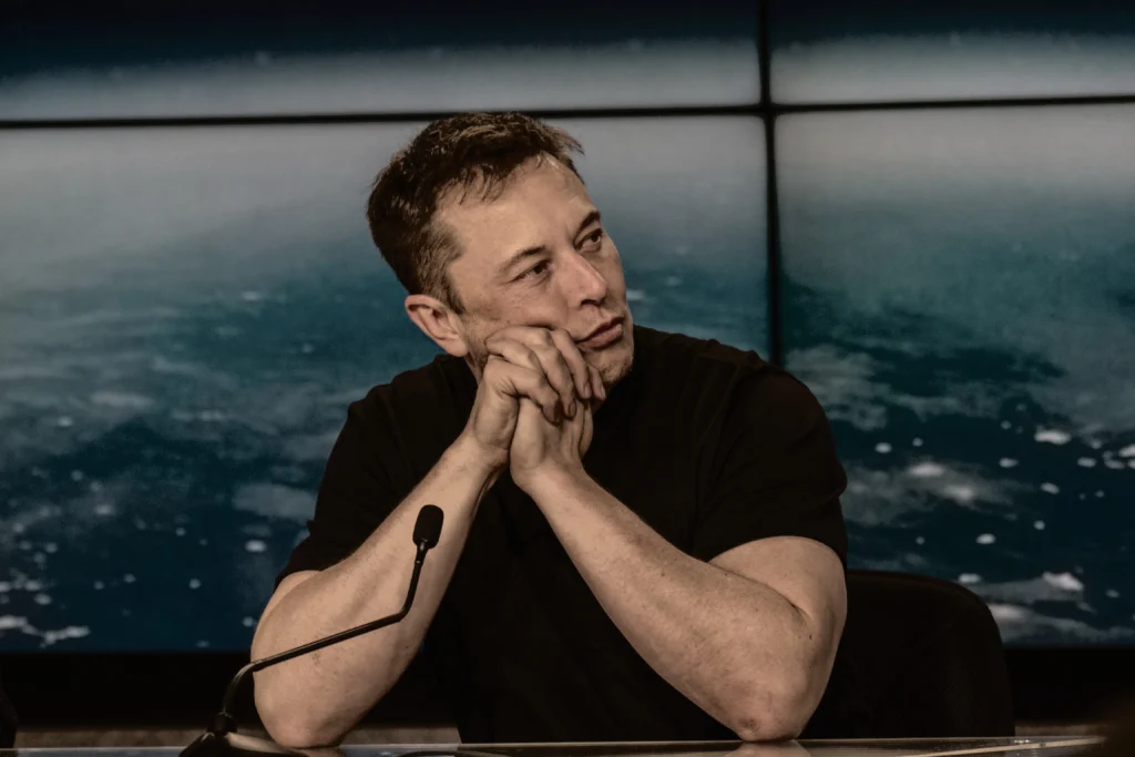 elon musk ban iphone apple chatgpt iphone