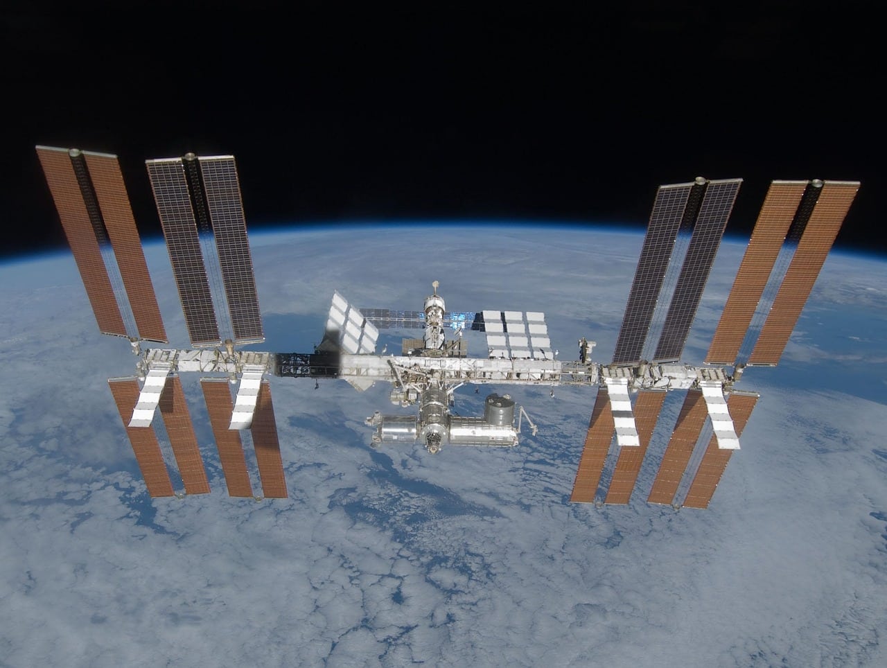 NASA sends 500 pet photos into space using laser beams