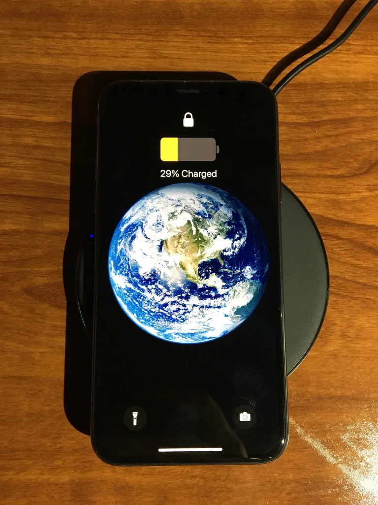 Warning states that something everyone does with their iPhone is actually killing their device