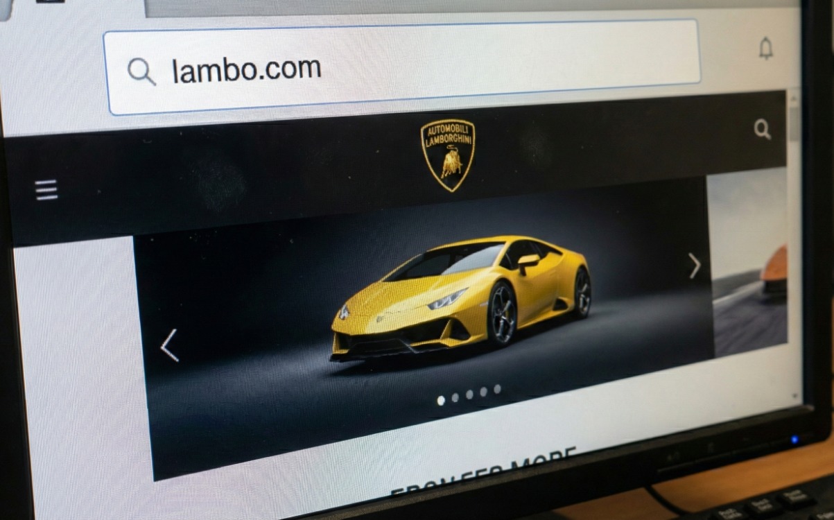 lambo-com-domain-owner-case-lamborghini