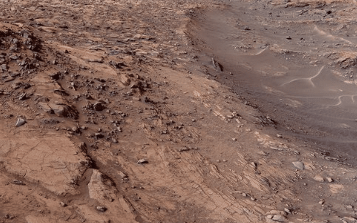 NASA’s Curiosity Rover accidentally cracked open a rock on Mars and found something that shouldn’t be there