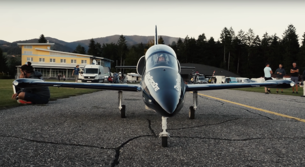 RC airplane