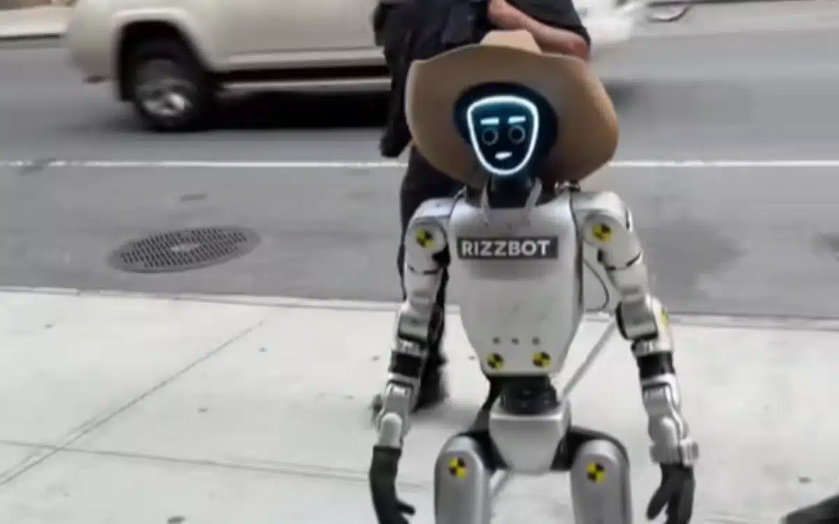 New Yorkers can’t believe what this talking ‘rizzbot’ says to them on the street