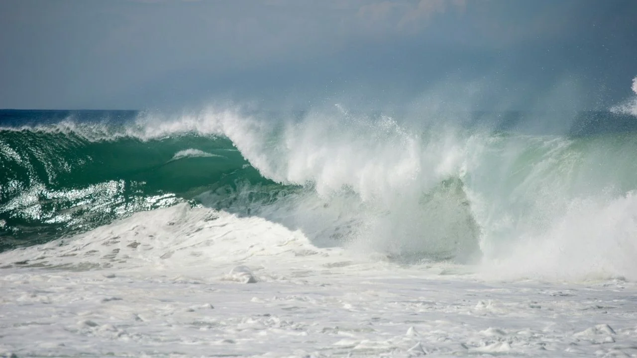 Sea phenomenon was always believed to be a myth made up by sailors until satellites stunningly proved it to be true