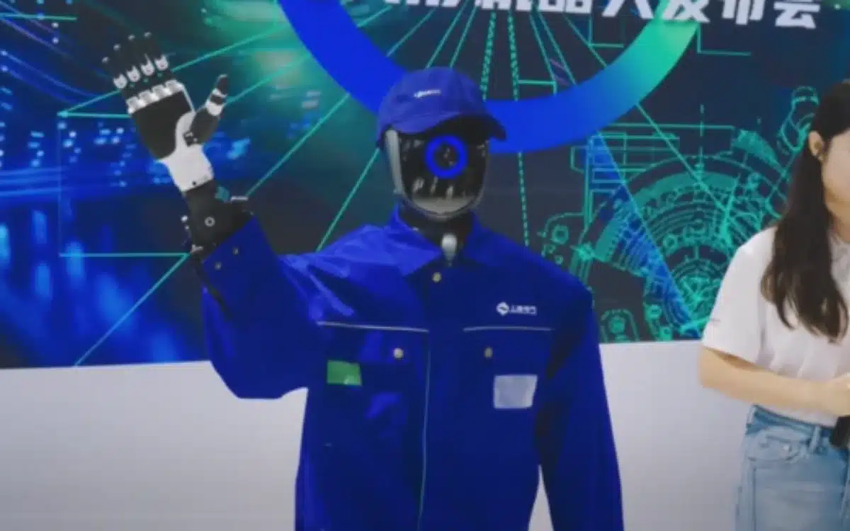 Chinese company unveils humanoid robot worker who can run 275 trillion ops per second