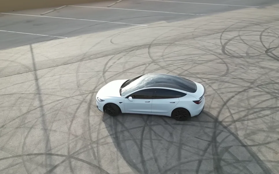 A Nevada Tesla owner reveals 21 hidden features most drivers miss, from secret shortcuts to buried settings that make everyday driving easier